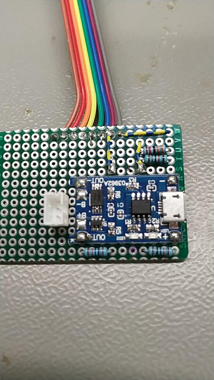 final implementation of the voltage divider, with a cleaner symmetric layout